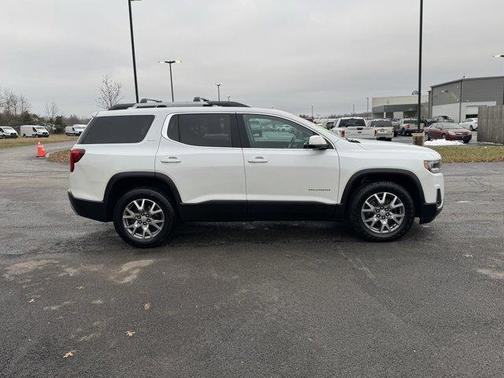 2021 GMC Acadia SLT
