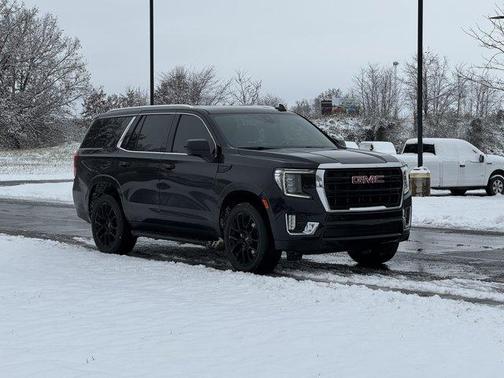2022 GMC Yukon SLE