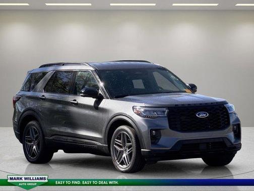 Carbonized Gray Metallic 2025 Ford Explorer ST-Line