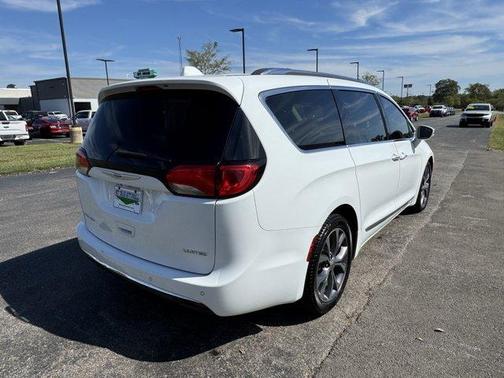 2017 Chrysler Pacifica Limited