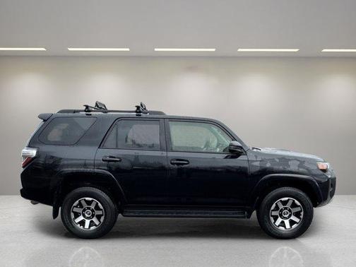 2023 Toyota 4Runner TRD Off Road