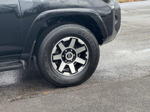 2023 Toyota 4Runner TRD Off Road