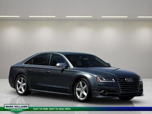 2015 Audi S8 4.0T quattro