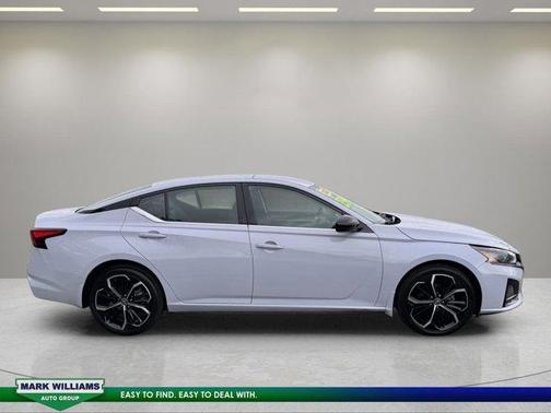 Gray 2025 Nissan Altima SR
