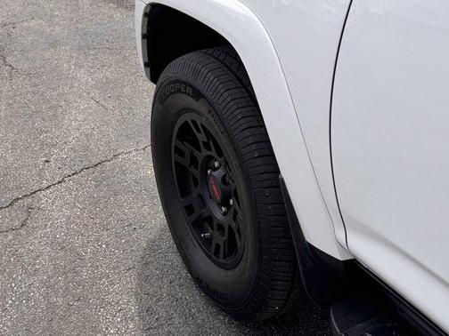 Super White 2019 Toyota 4Runner TRD Pro