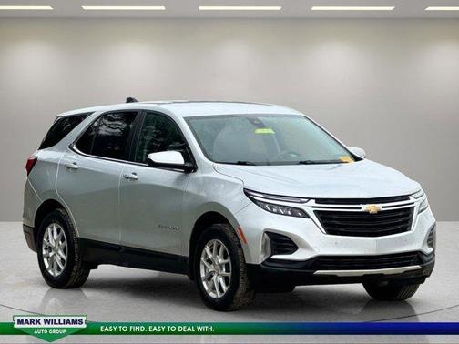 Silver Ice Metallic 2022 Chevrolet Equinox 2LT