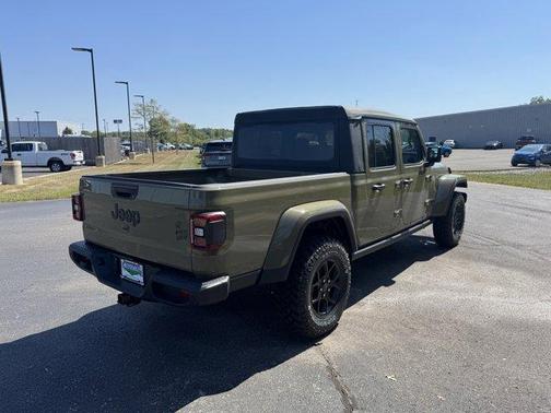 2025 Jeep Gladiator Sport