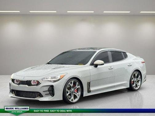 2021 Kia Stinger GT1