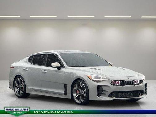 2021 Kia Stinger GT1