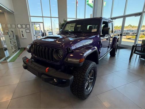 REIGN 2026 Jeep Gladiator Mojave