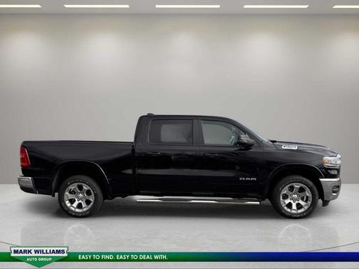 Diamond Black 2025 RAM 1500 Big Horn/Lone Star