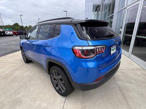 Hydro Blue Pearlcoat 2026 Jeep Compass Limited Altitude