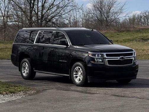 2017 Chevrolet Suburban LT