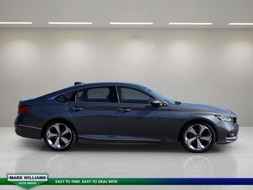 2020 Honda Accord Touring 2.0T