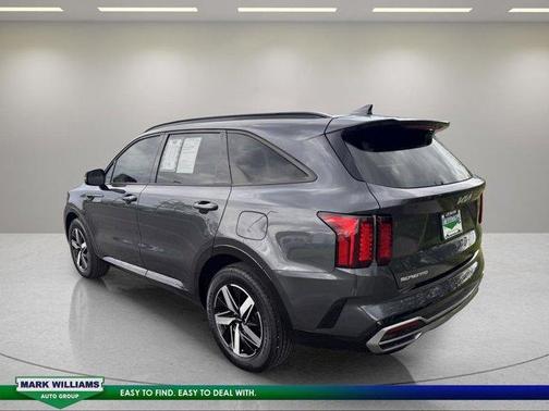Gravity Gray 2023 Kia Sorento S