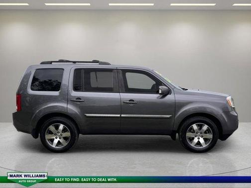 Gray 2015 Honda Pilot Touring
