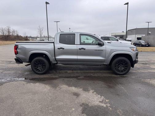 2025 Chevrolet Colorado WT