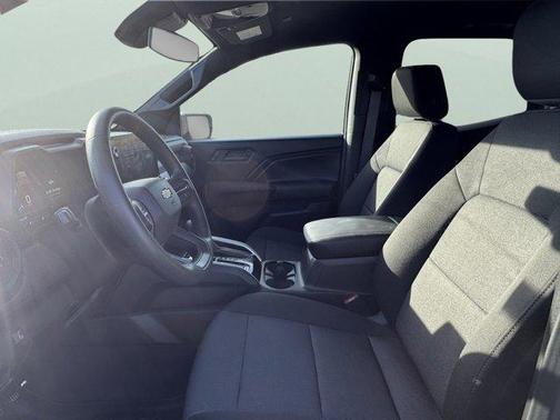 2025 Chevrolet Colorado WT