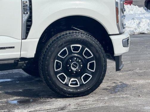 2024 Ford F-250 Platinum