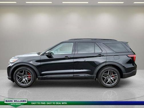 Agate Black Metallic 2025 Ford Explorer ST