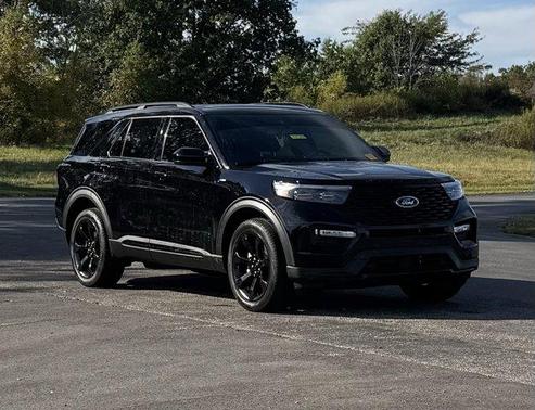 2023 Ford Explorer ST-Line
