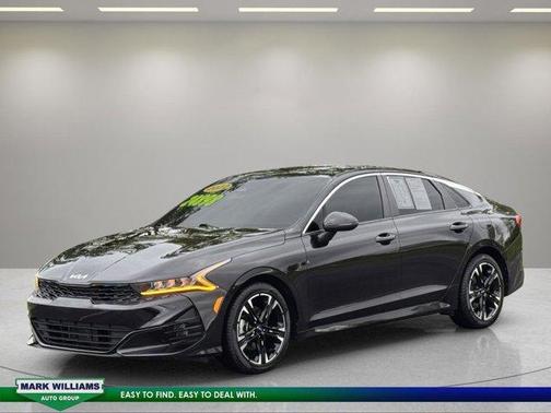 Ebony Black 2022 Kia K5 GT-Line