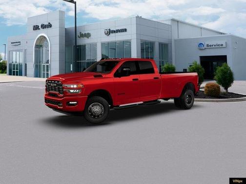 Molten Red Pearlcoat 2026 RAM 3500 Big Horn