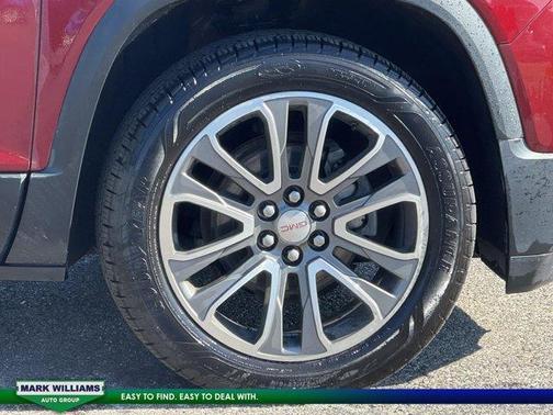 2017 GMC Acadia SLT