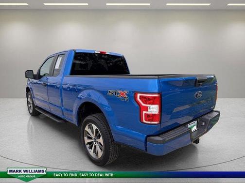 Velocity Blue Metallic 2019 Ford F-150 XL