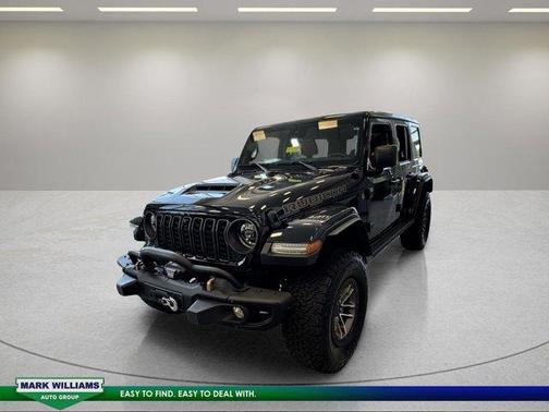 Black Clearcoat 2024 Jeep Wrangler Rubicon 392