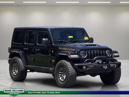 Black Clearcoat 2024 Jeep Wrangler Rubicon 392