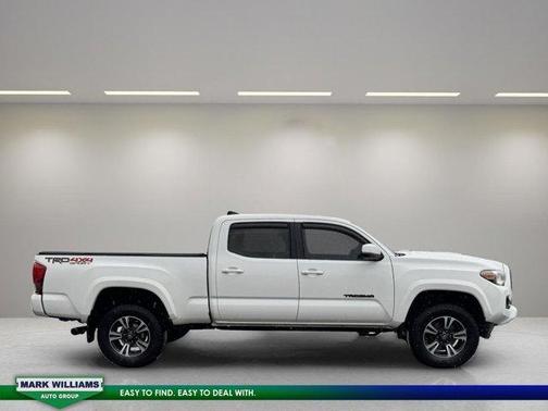 2016 Toyota Tacoma 