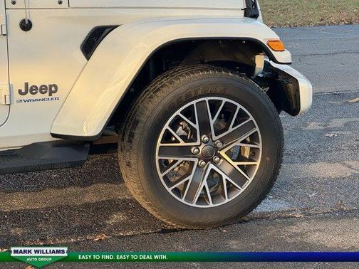 2023 Jeep Wrangler 4xe Sahara