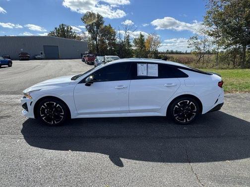 2023 Kia K5 GT-Line
