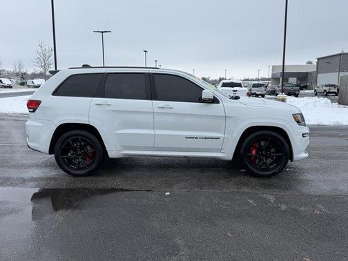 2016 Jeep Grand Cherokee SRT