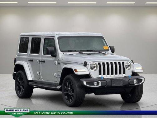 Silver Zynith Clearcoat 2022 Jeep Wrangler Unlimited 4xe Sahara