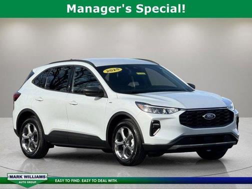 Space Silver 2025 Ford Escape ST-Line