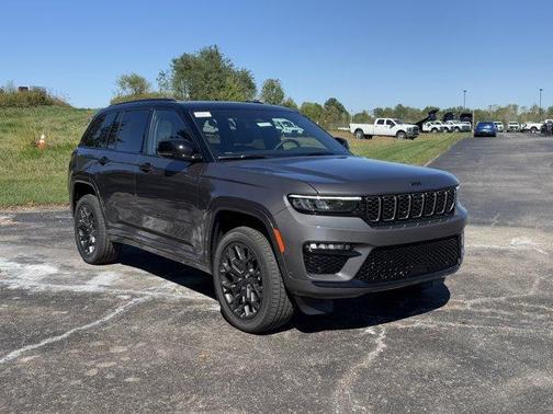 2025 Jeep Grand Cherokee Summit
