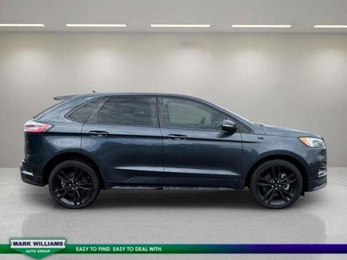 2022 Ford Edge ST