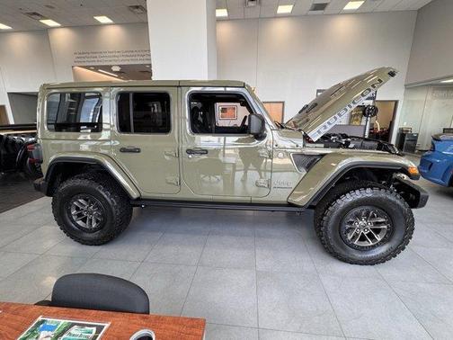 41 2025 Jeep Wrangler Rubicon 392