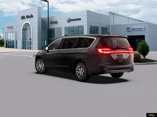 Diamond Black 2027 Chrysler Pacifica SELECT