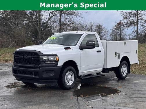 Bright White Clearcoat 2024 RAM 2500 Tradesman