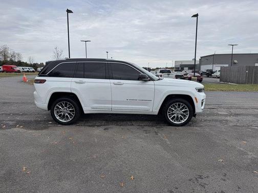2022 Jeep Grand Cherokee 4xe Summit