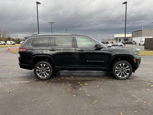 2023 Jeep Grand Cherokee L Overland
