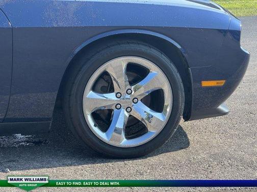 2014 Dodge Challenger SXT