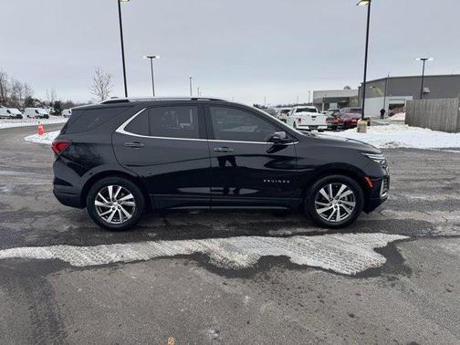 2022 Chevrolet Equinox Premier