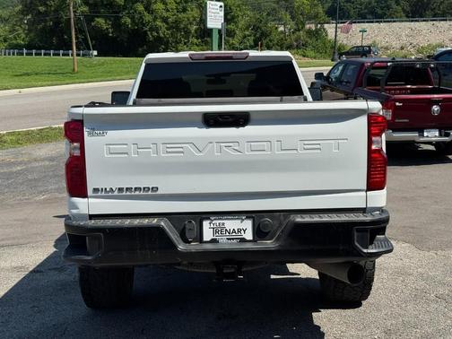Summit White / White 2020 Chevrolet Silverado 3500 WT