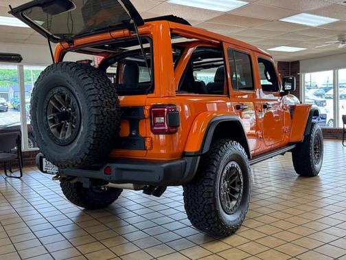 2025 Jeep Wrangler Rubicon 392