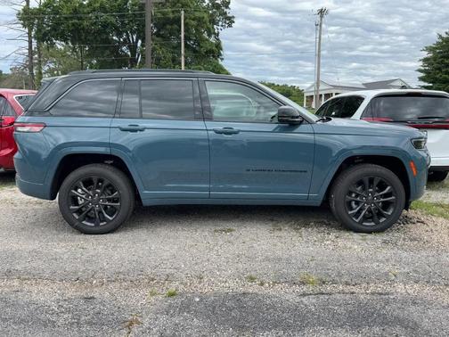 Steel Blue 2026 Jeep Grand Cherokee Limited Reserve 4x4