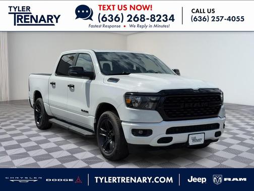 Bright White Clearcoat 2024 RAM 1500 Big Horn/Lone Star